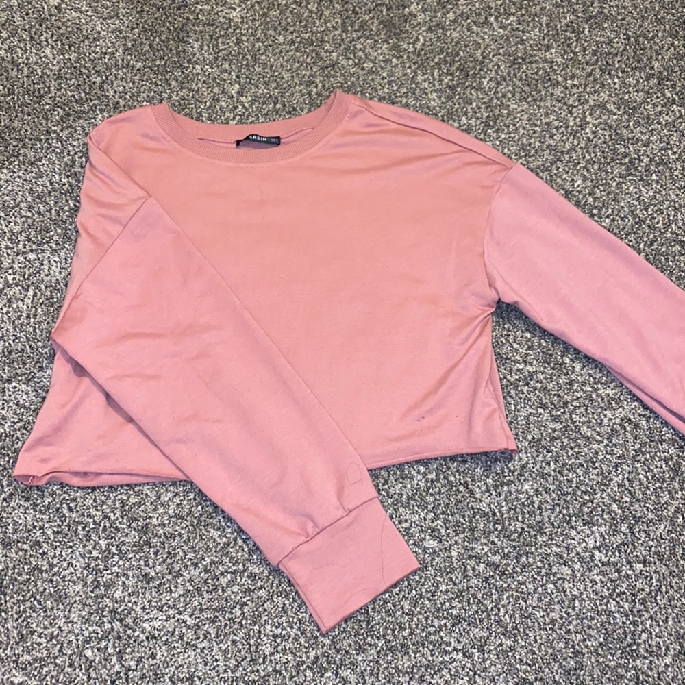 Small pink crop top